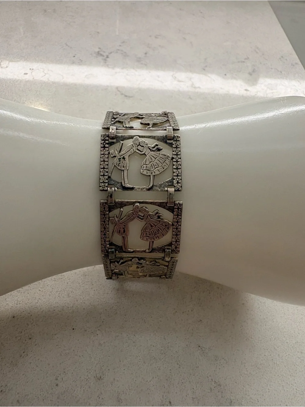 Vintage Sterling Silver Storyteller Bracelet Depicting Kissing Couple